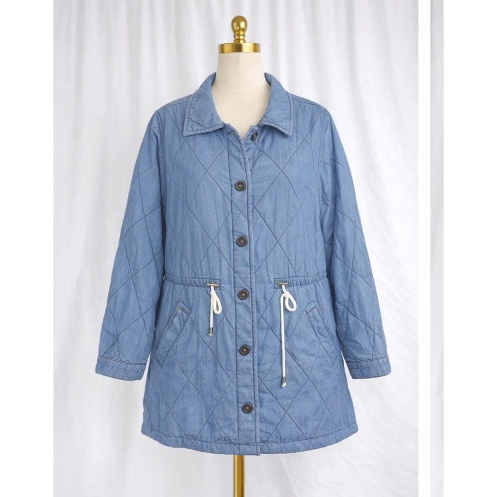 New‎ Torrid Chambray Denim Light Blue Quilted Jacket Coat Shacket Sz 0 Large 12
